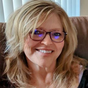 Meet your Posher, Dawn